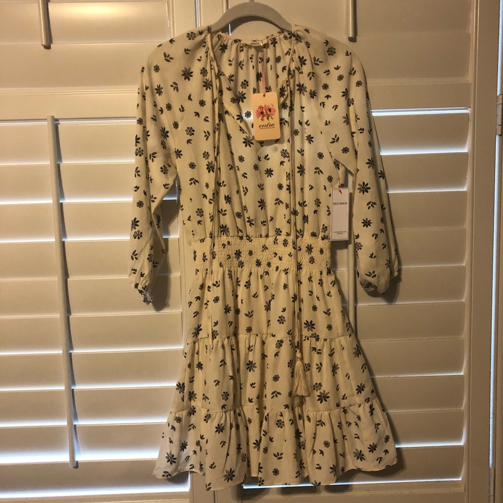 NWT Red Dress Boutique Floral Midi Dress